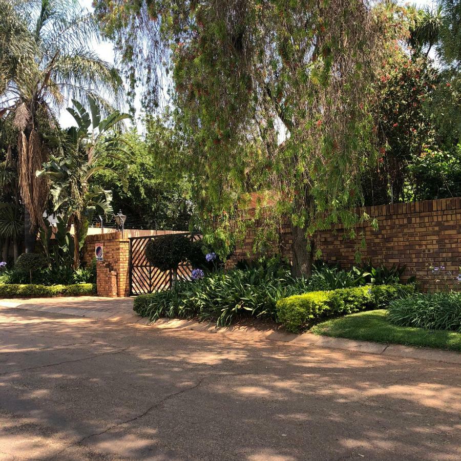 Hotel 27A On Angus Johannesburg Exterior foto